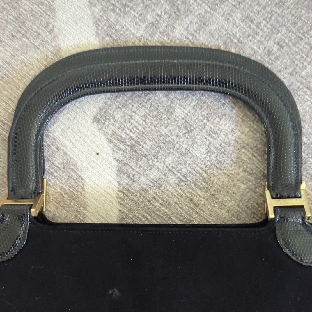 Saks Fifth Ave Vintage Black Handbag Gold Trim - Picture 3 of 8